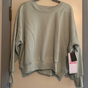 Women’s cropped hoodie